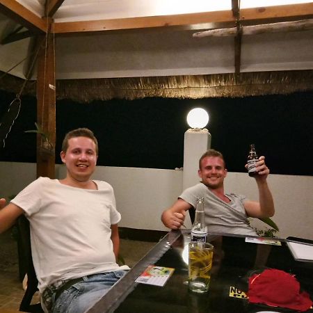 Bamboo Beachhouse Dormitory Garcia Hernandez Εξωτερικό φωτογραφία