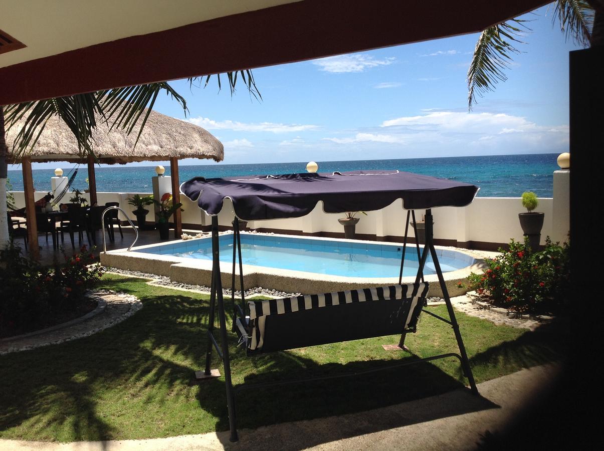 Bamboo Beachhouse Dormitory Garcia Hernandez Εξωτερικό φωτογραφία