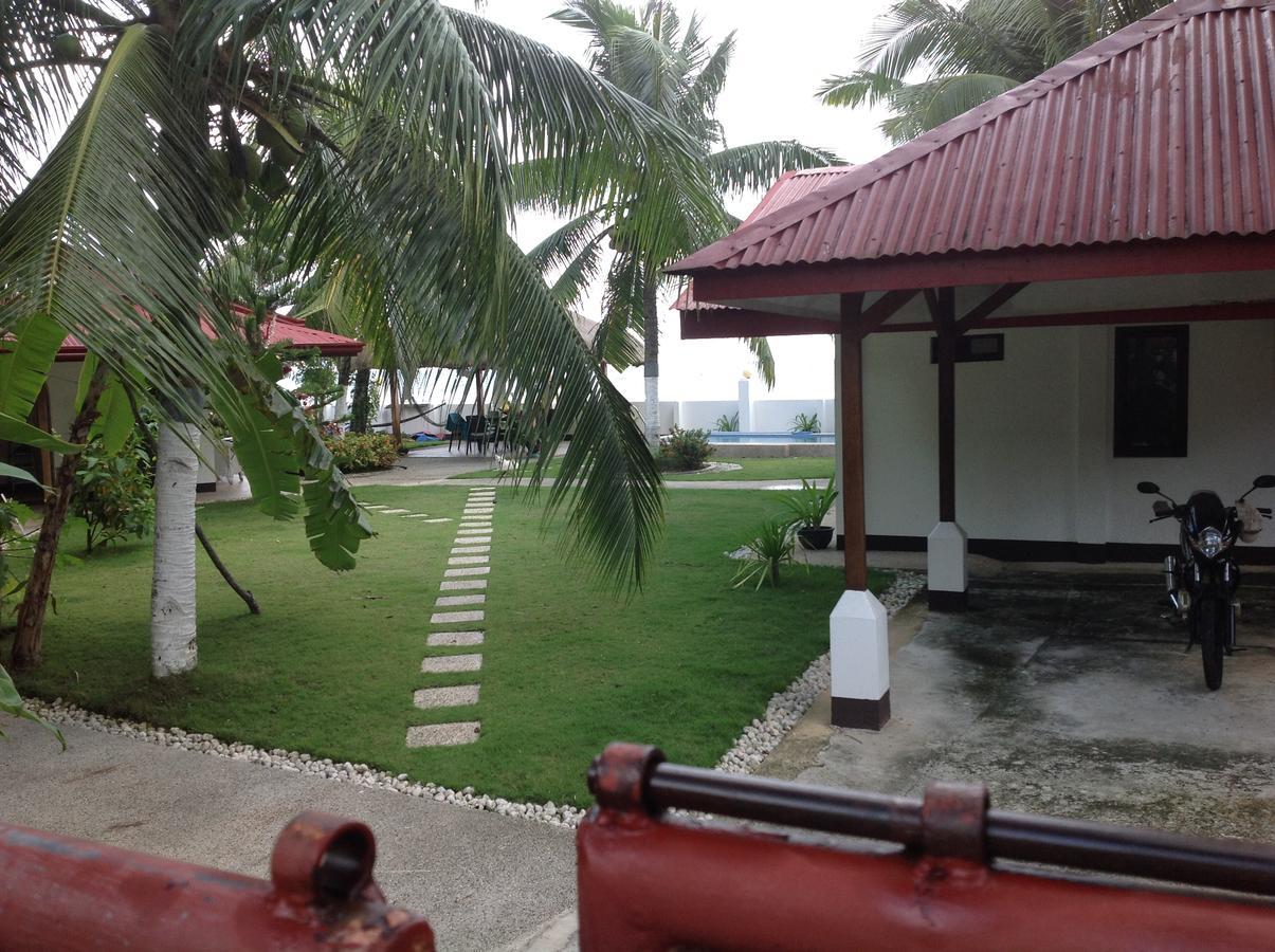 Bamboo Beachhouse Dormitory Garcia Hernandez Εξωτερικό φωτογραφία