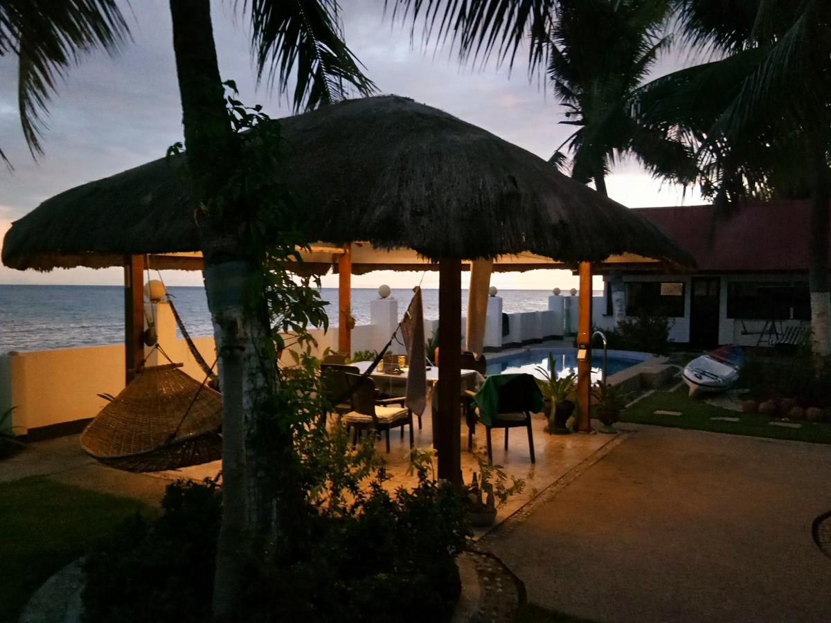 Bamboo Beachhouse Dormitory Garcia Hernandez Εξωτερικό φωτογραφία